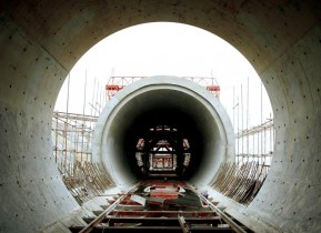 ��ˮ�������ߵ�һ�ڴ��ƺ�̲����ܹ���