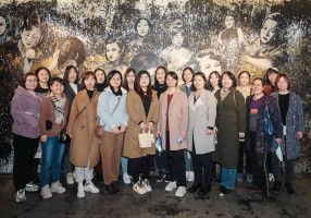 ����Ů�˽�,���������