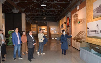 ӭ������ ��������